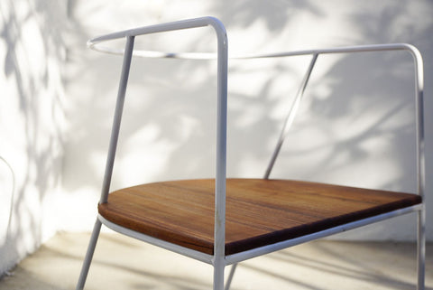 Wire Curve Chair with a Solid Wood Seat